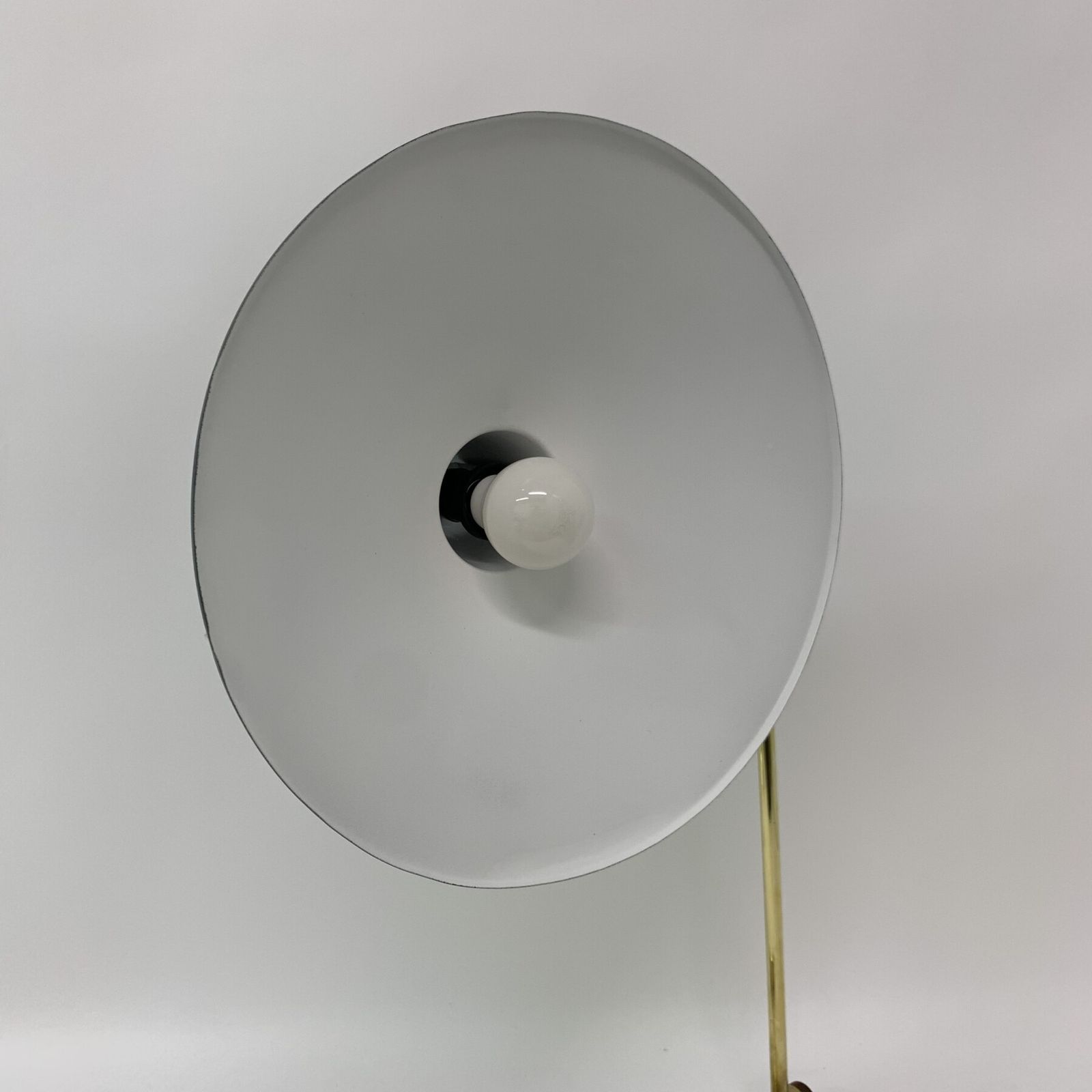 Verlichting Zeldzame Messing Tafellamp Uit De Jaren 1950 photo