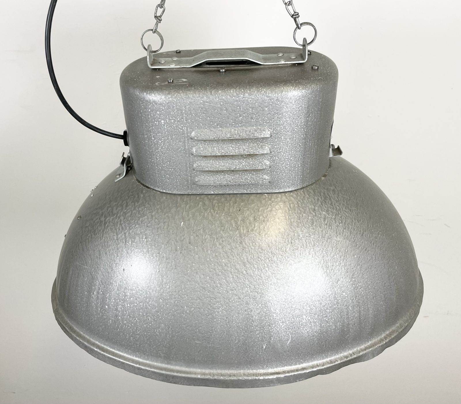 Large Oval Industrial Polish Factory Pendant Lamp From Mesko, 1970s, 8x photo 219.0