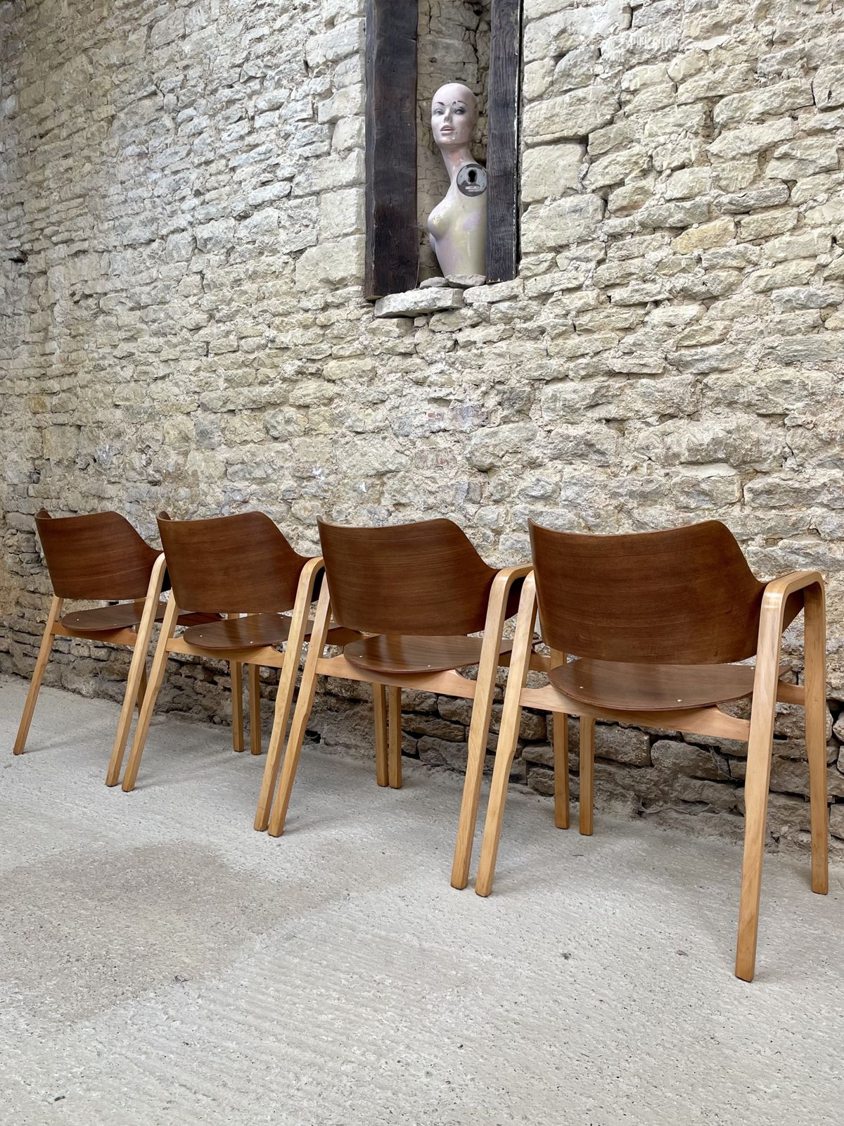 Set Of Four Mid Century Modern Wood Dining Chairs. Set Of 4 Chairs Plywood And Beach  And Ply Wood Bentwood Chairs 1950s photo vintage