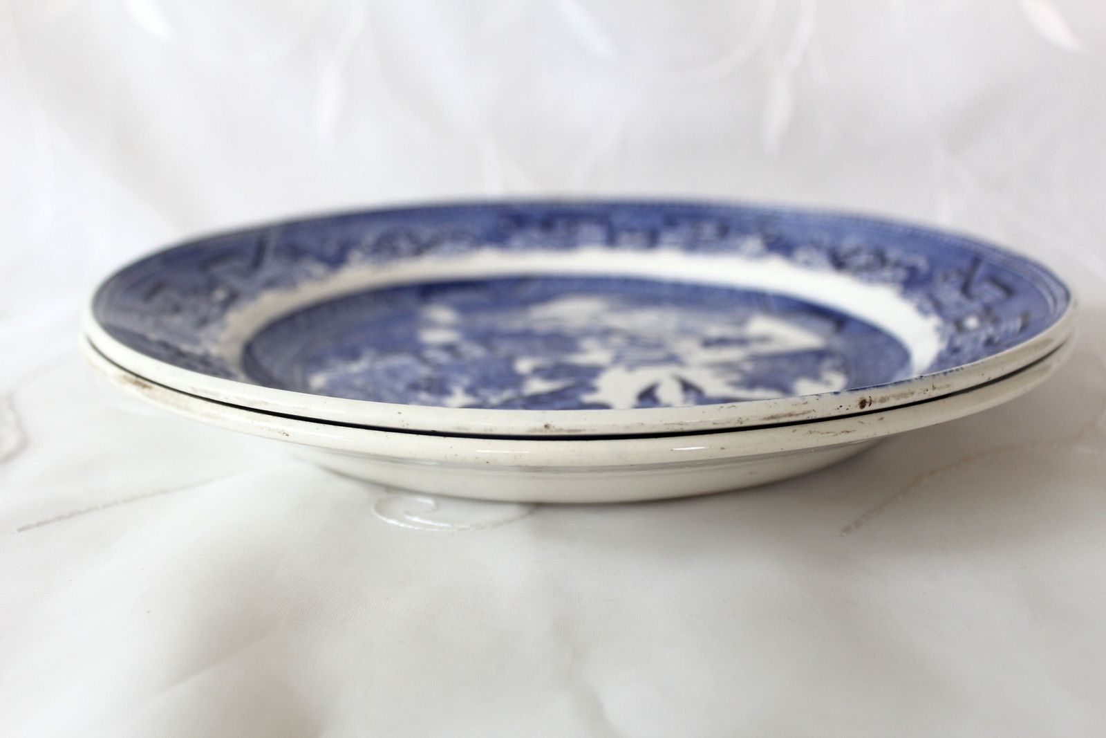 19th Century Rare 2 Antique Collectible Plates, Cappellemans Aine Jemappes Belgium, Willow Patters, Ironstone Ceramic Blue And White photo vinterior