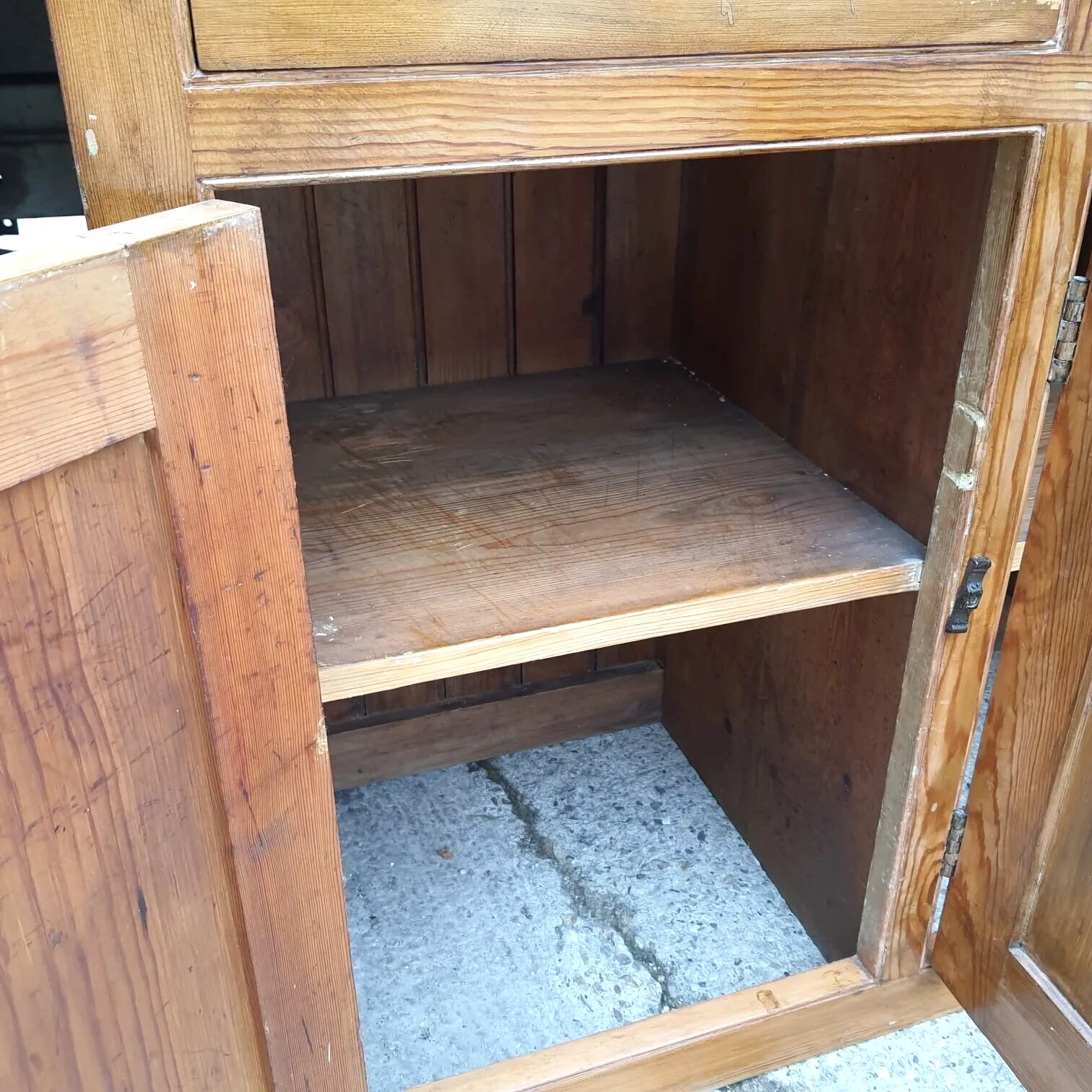 photo furniture 20thc Very Large Waterfall Dresser Shelves Cupboard Cabinet Drawers Kitchen