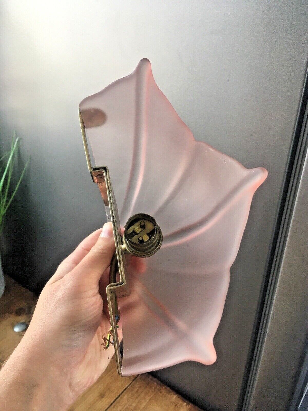 Vintage 1970's Bhs Pink Frosted Lotus Flower Art Deco Style Glass Wall Up Light photo vintage