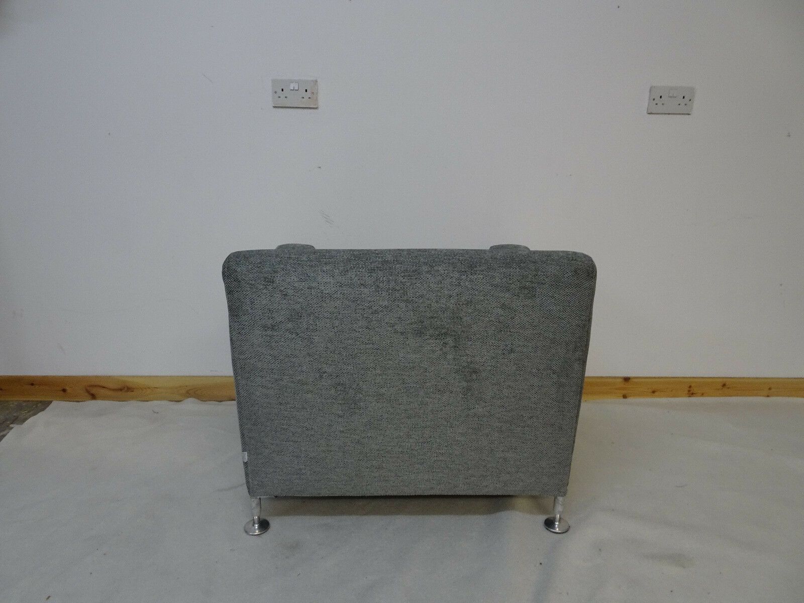 Immaculate Bb Italia Harry Armchair In Grey Woven Fabric photo vinterior