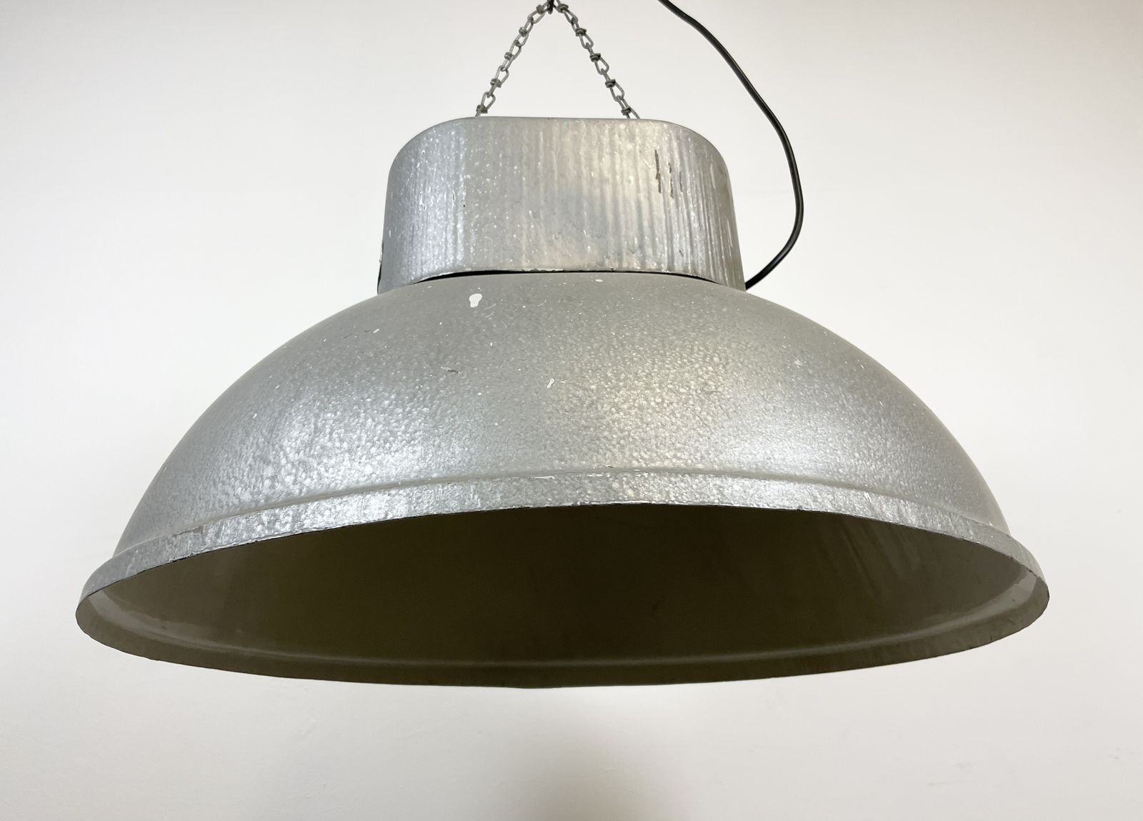 Large Oval Industrial Polish Factory Pendant Lamp From Mesko, 1970s photo vinterior