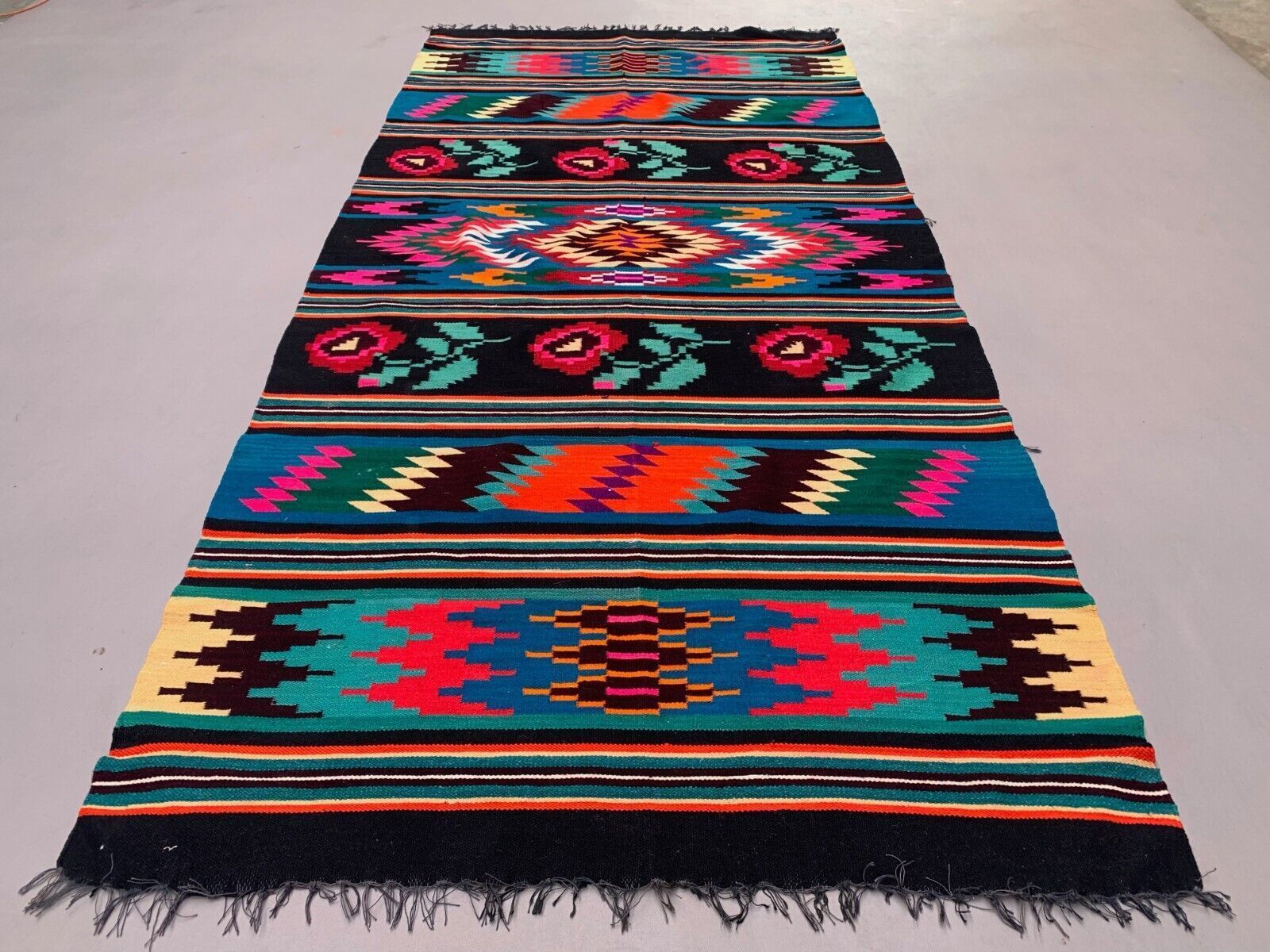 Vintage Moldovan Kilim 284x137 Cm Kelim Wool Rug Large photo furniture