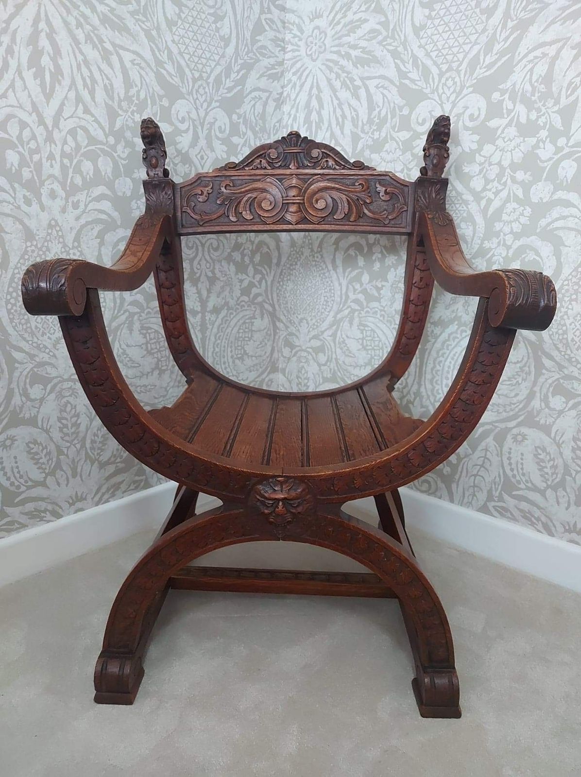Antique 19th Century Oak Lion Shield Italian Dante Savonarola  Renaissance  Chairs