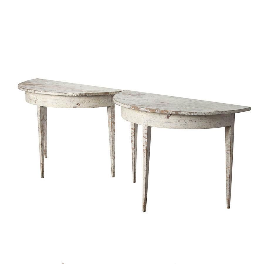 19th Century Pair Of Demi Lunes photo Furniture