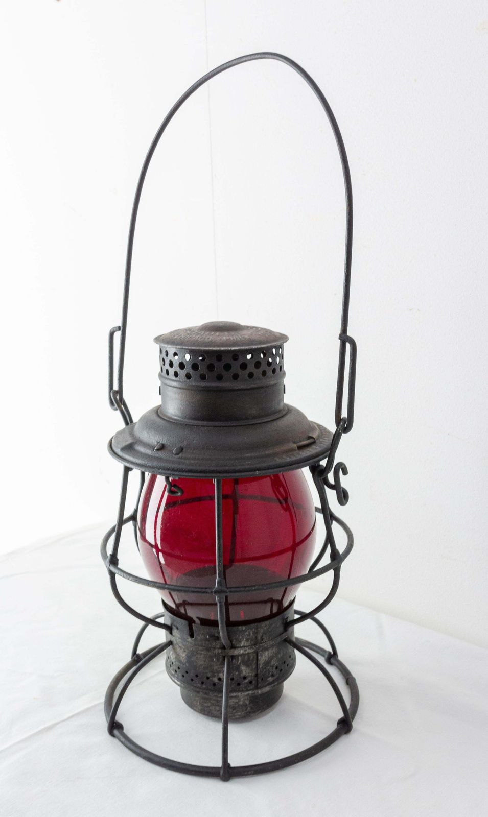 USA Sheet Iron Red Light Adlake Adams And Westlake Railway Lantern, 1908 photo Lighting