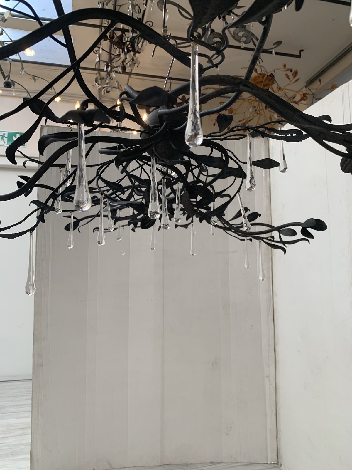 photo furniture Chandelier In Black Metal Big And Impressive  Wrought Iron Florentine Art Made In Italy