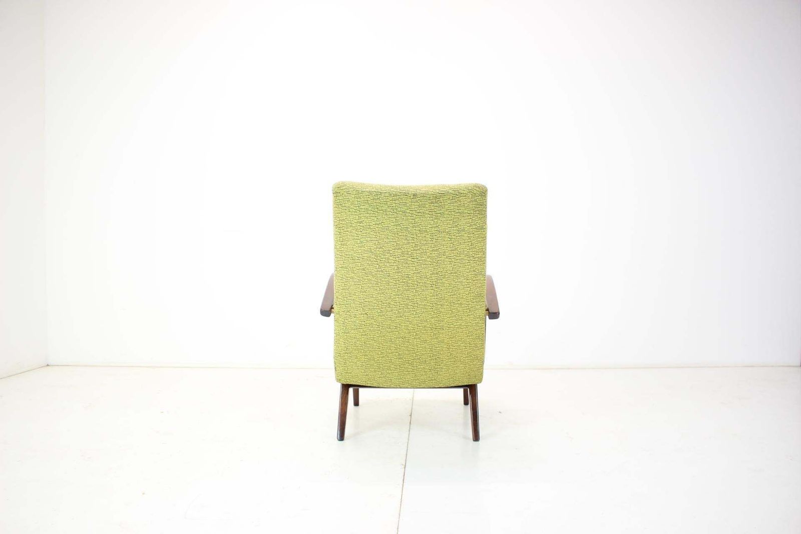 1960s Beech Armchair By Jaroslav Smidek For Ton, Czechoslovakia photo 365.0