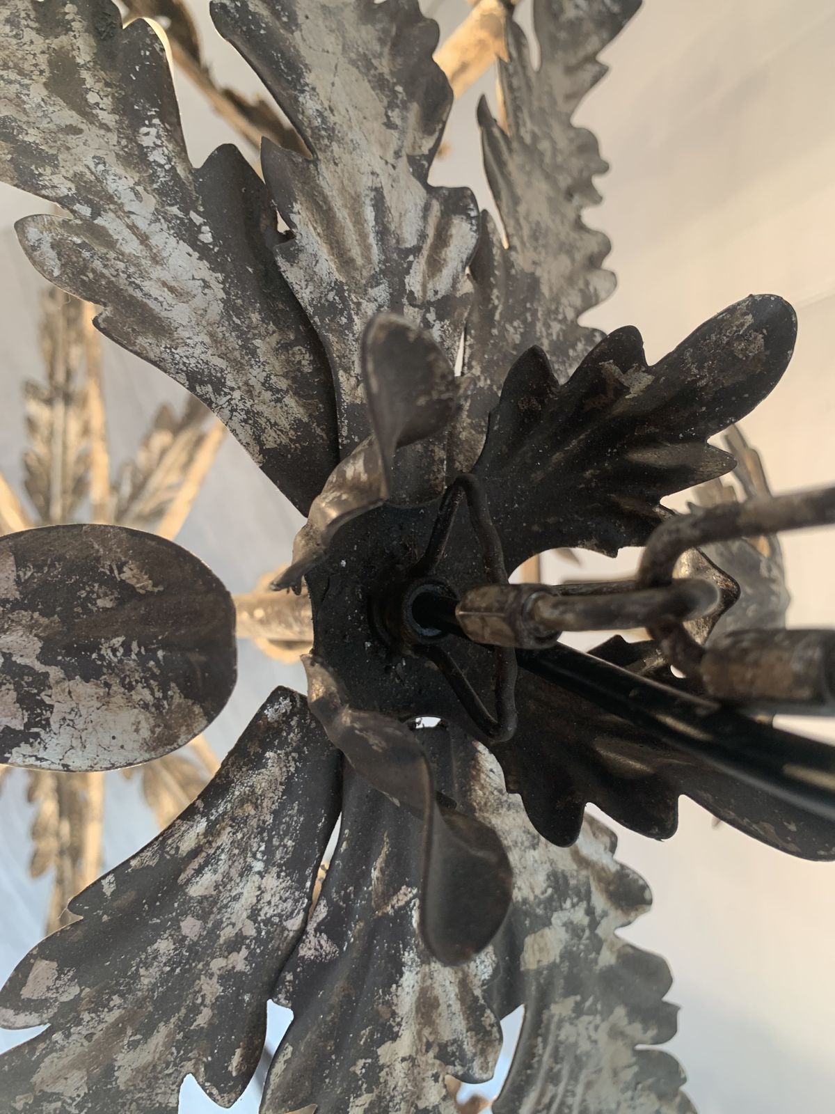 Chandelier In Silver + Argilla Metal Big And Impressive  Wrought Iron Florentine Art Made In Italy photo vintage