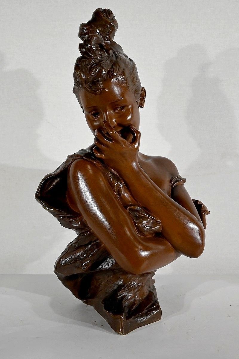 Bronze “Young Mischievous Woman” By G. Van Der Straeten, Art Nouveau – Late 19th Century photo furniture