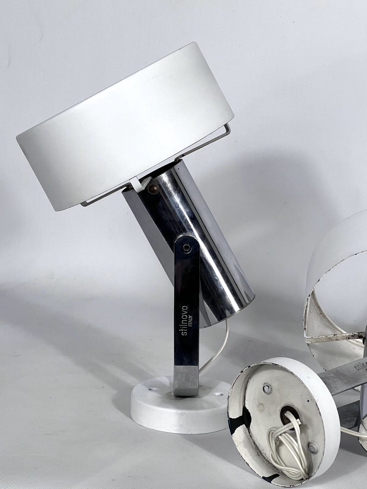 Stilnovo Milano, Set Of Five Orientable Wall Lights From 50s photo vinterior