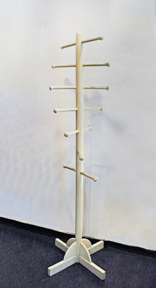 Lacquered Wood Coat Rack Attributed To Ettore Sottsass, Italy, 1960s