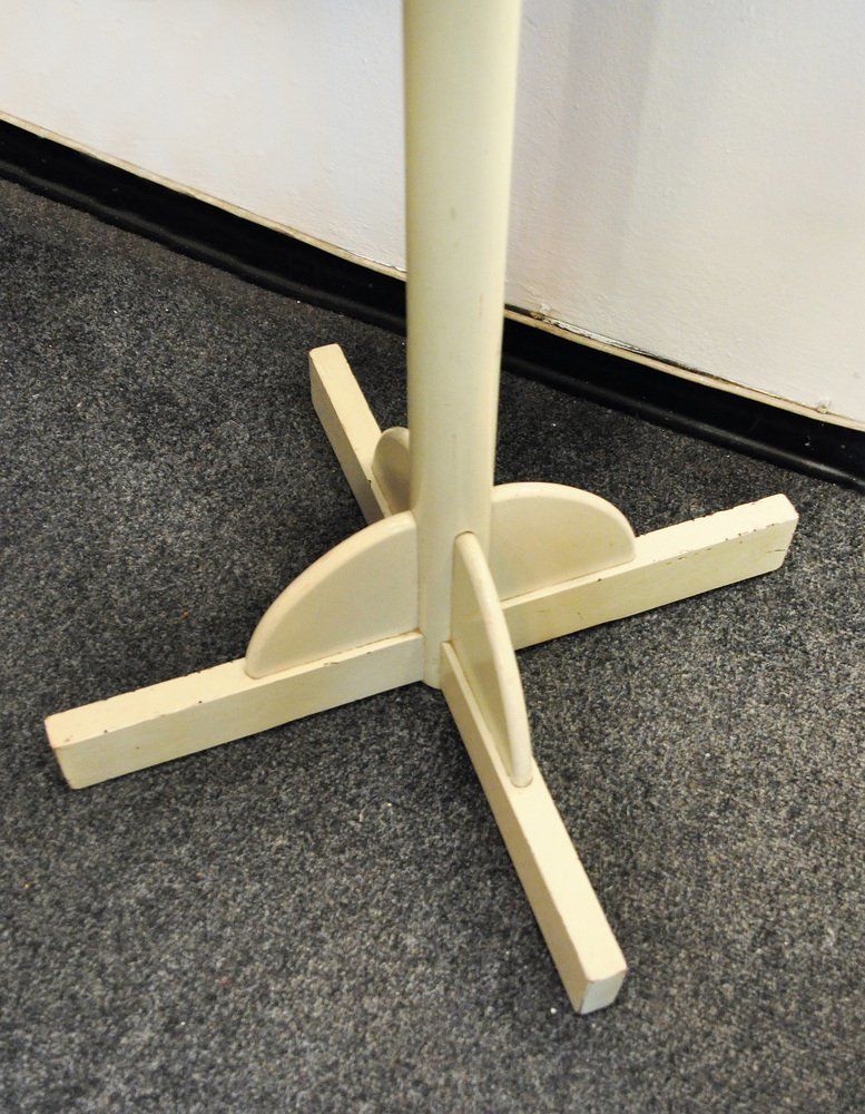 Lacquered Wood Coat Rack Attributed To Ettore Sottsass, Italy, 1960s photo for sale