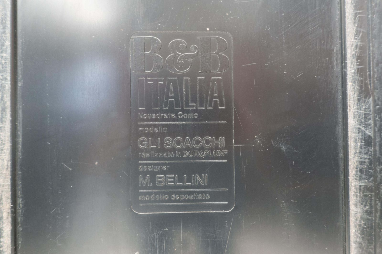 Mid Century Modern Set Of 9 "Gli Scacchi" Pieces By Mario Bellini For B&B Italia photo buy