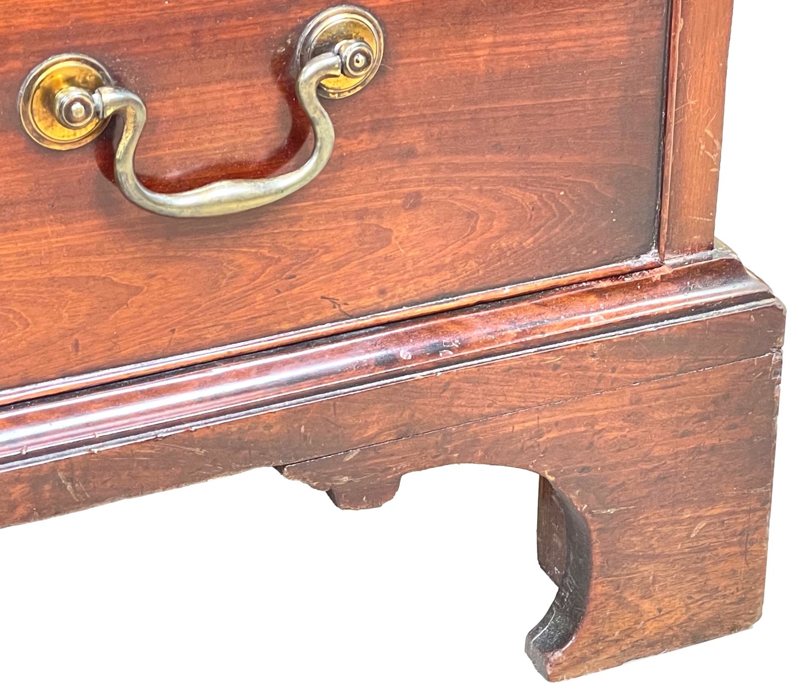 Georgian 18th Century Mahogany Chest With A Slide (England, Circa 1760) photo vintage