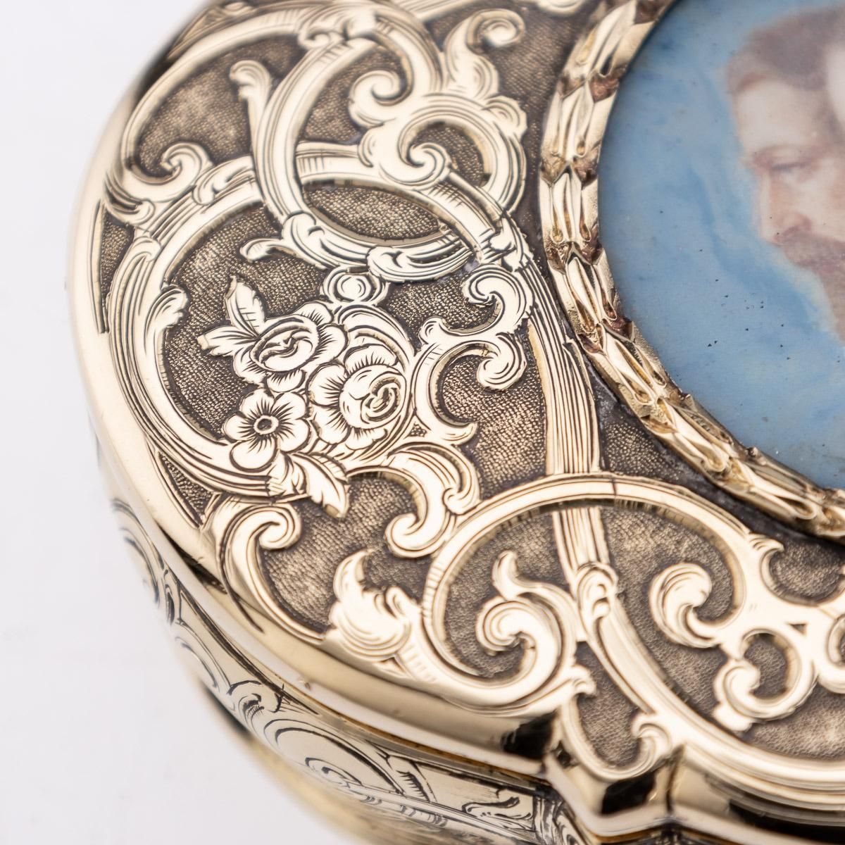 19th Century French 18k Gold Royal Presentation Snuff Box, C.1850 photo buy