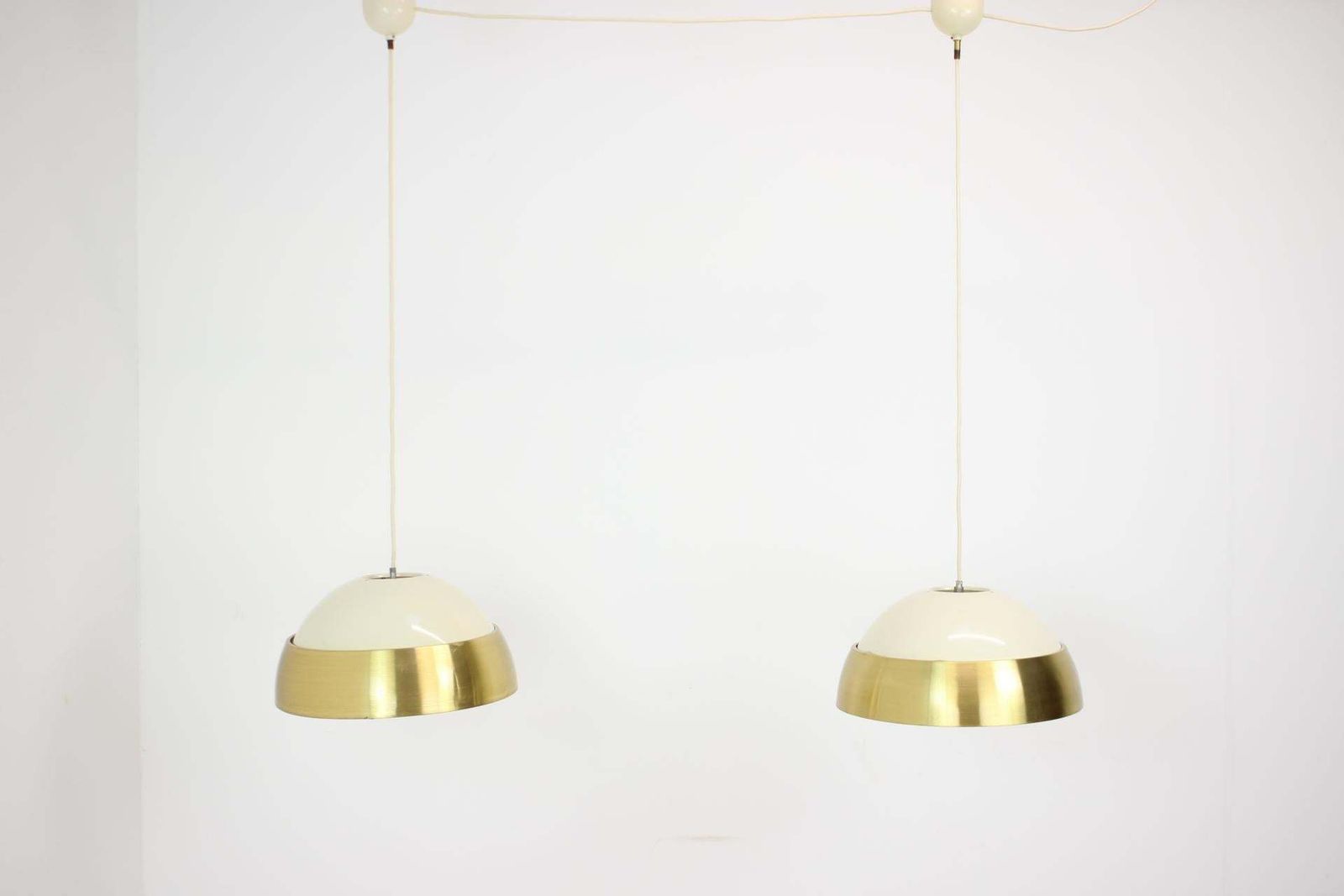 Set Van Twee Space Age Hanglampen Van Napako, Jaren 1970 photo furniture
