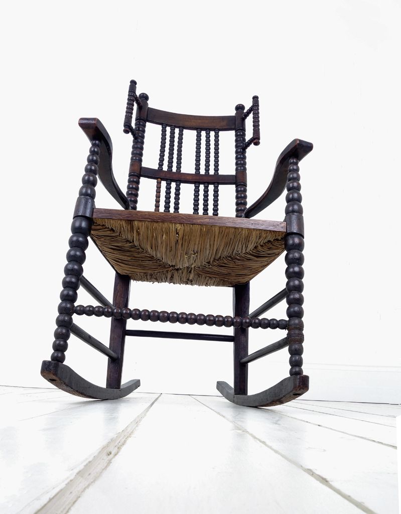 A Lancashire Bobbin Rocking Chair photo vinterior