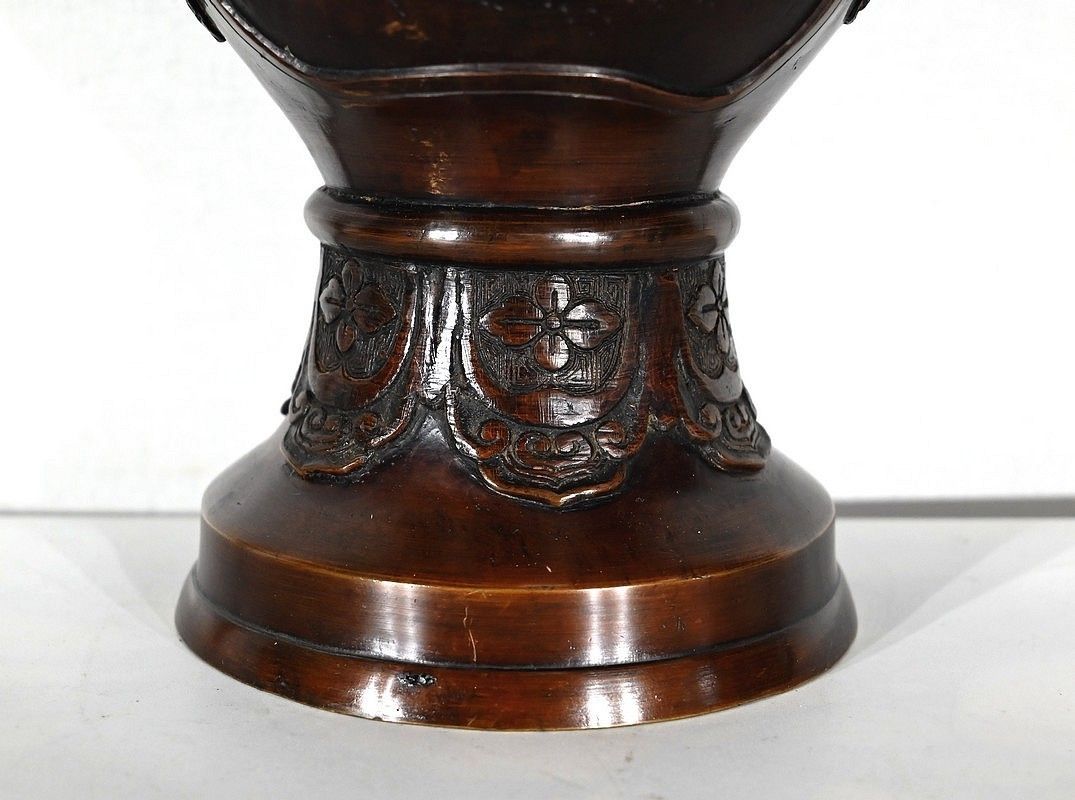 1009.4 Pair Of Bronze Vases, Asian Style   Xxth photo