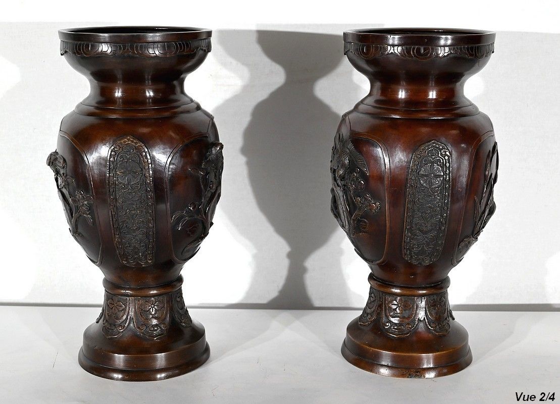 photo vinterior Pair Of Bronze Vases, Asian Style   Xxth