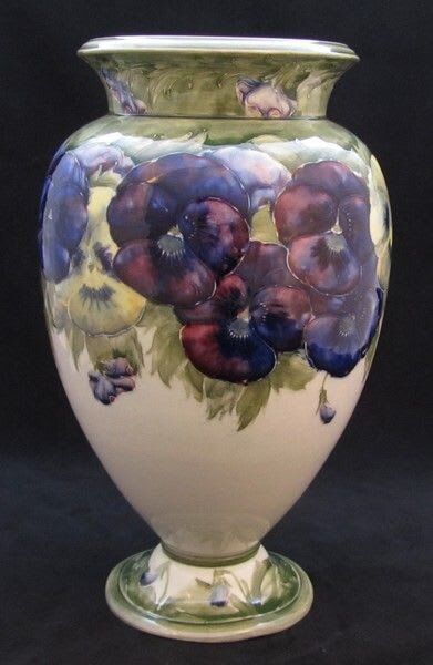William Moorcroft Vase, 1910s, Antique photo furniture