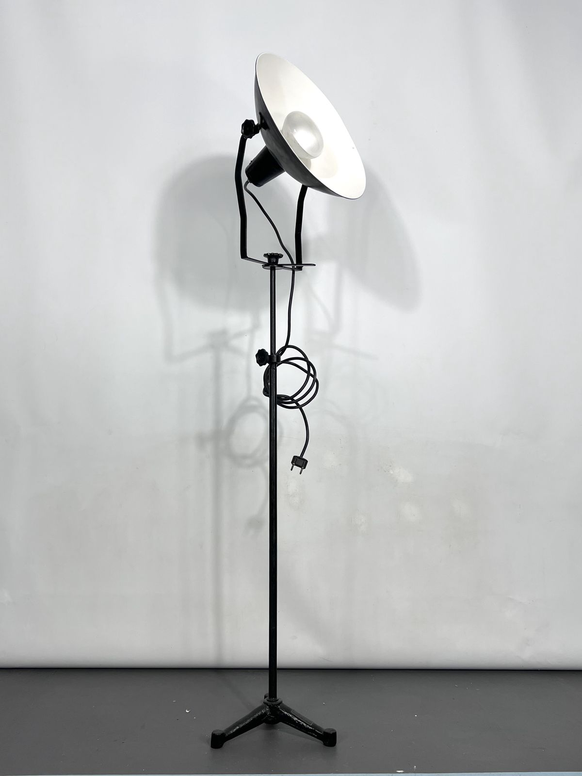 Mid Century Metal Studio Photographer Lamp. Italy 1940s