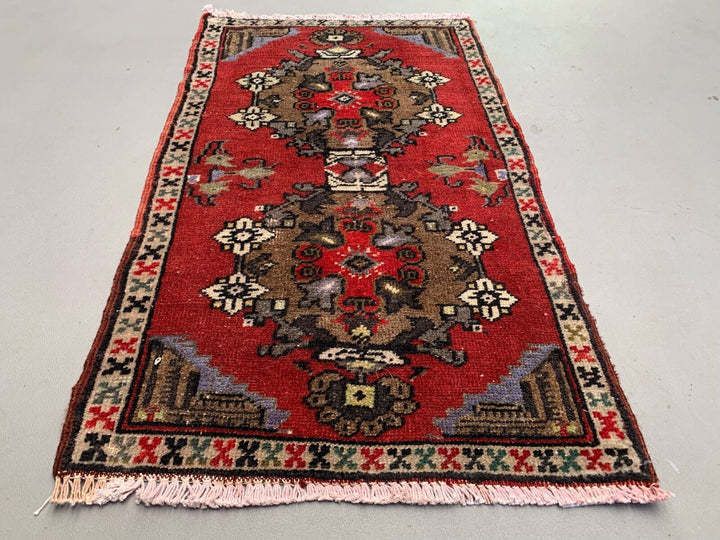 Small Vintage Turkish Rug 90x51 Cm, Short Runner, Tribal, Shabby Chic photo furniture