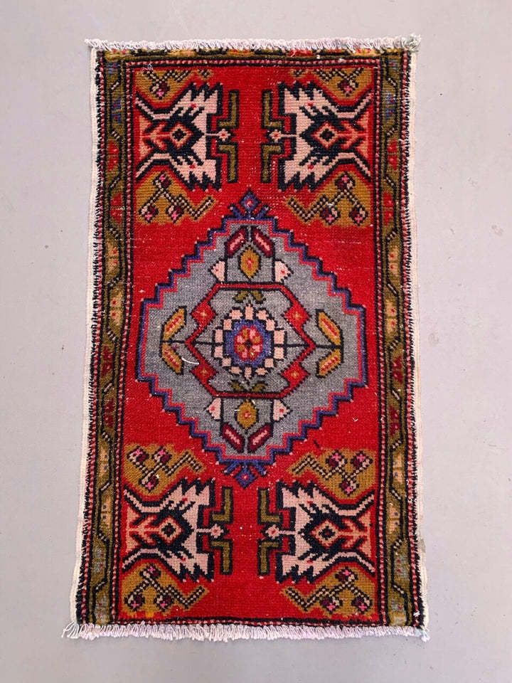 Small Vintage Turkish Rug 95x55 Cm, Short Runner, Tribal, Shabby Chic
