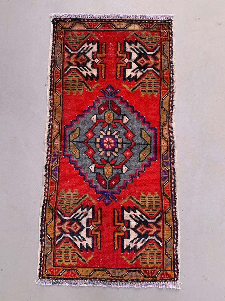 Small Vintage Turkish Rug 103x51 Cm, Short Runner, Tribal, Shabby Chic