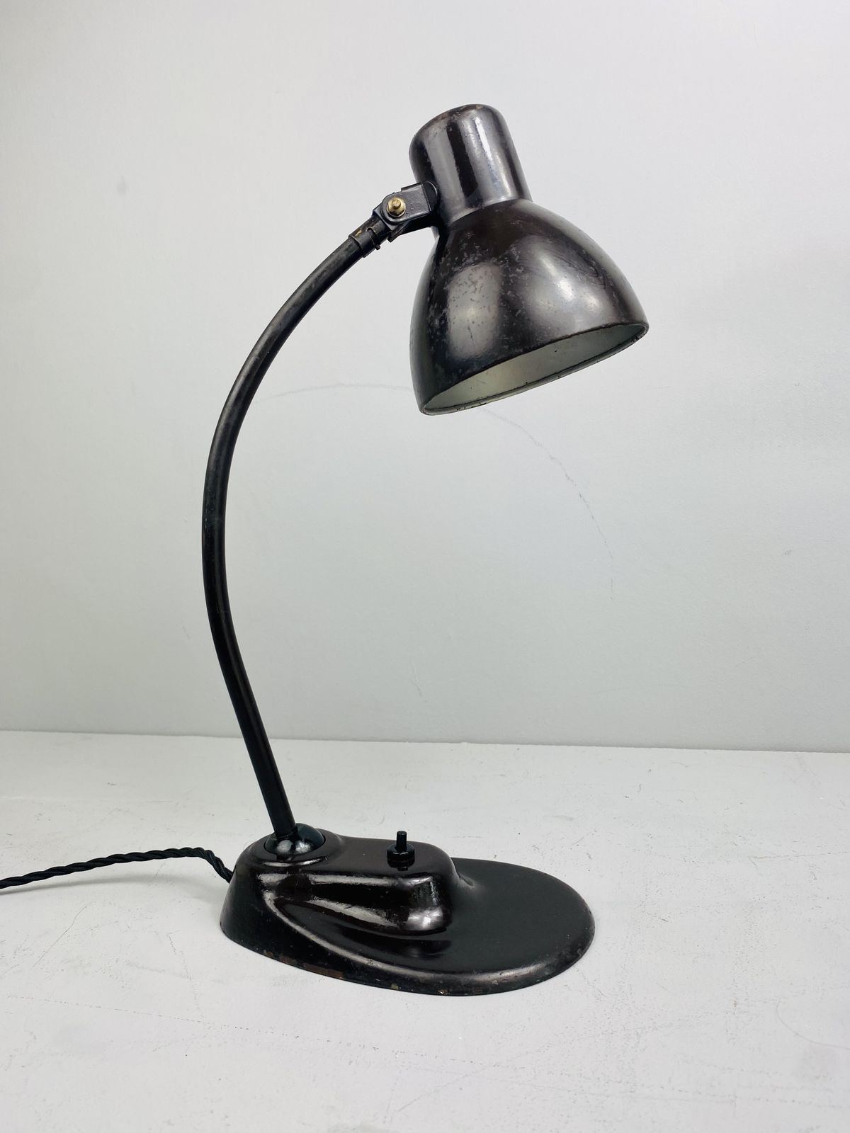 Hin Bredendieck For Kandem, Model 1087 Desk Lamp. Drg Circa 1939 photo furniture