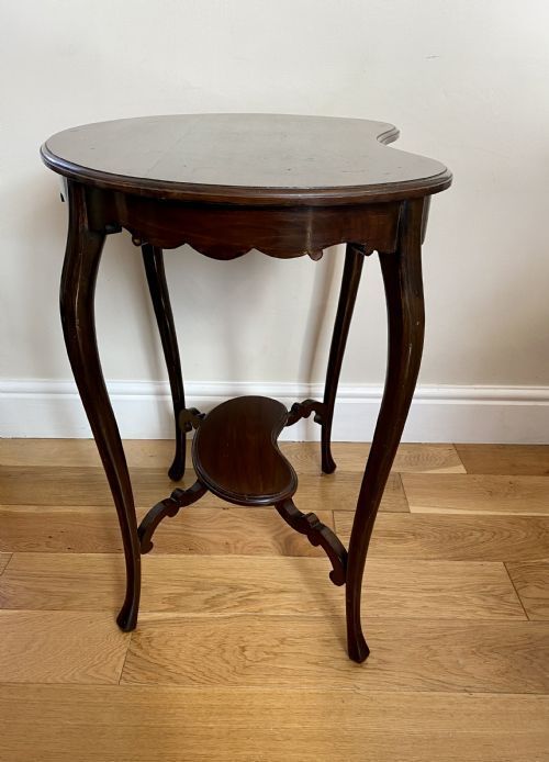 Antique Victorian Quality Mahogany Kidney Shaped Lamp Table photo vinterior