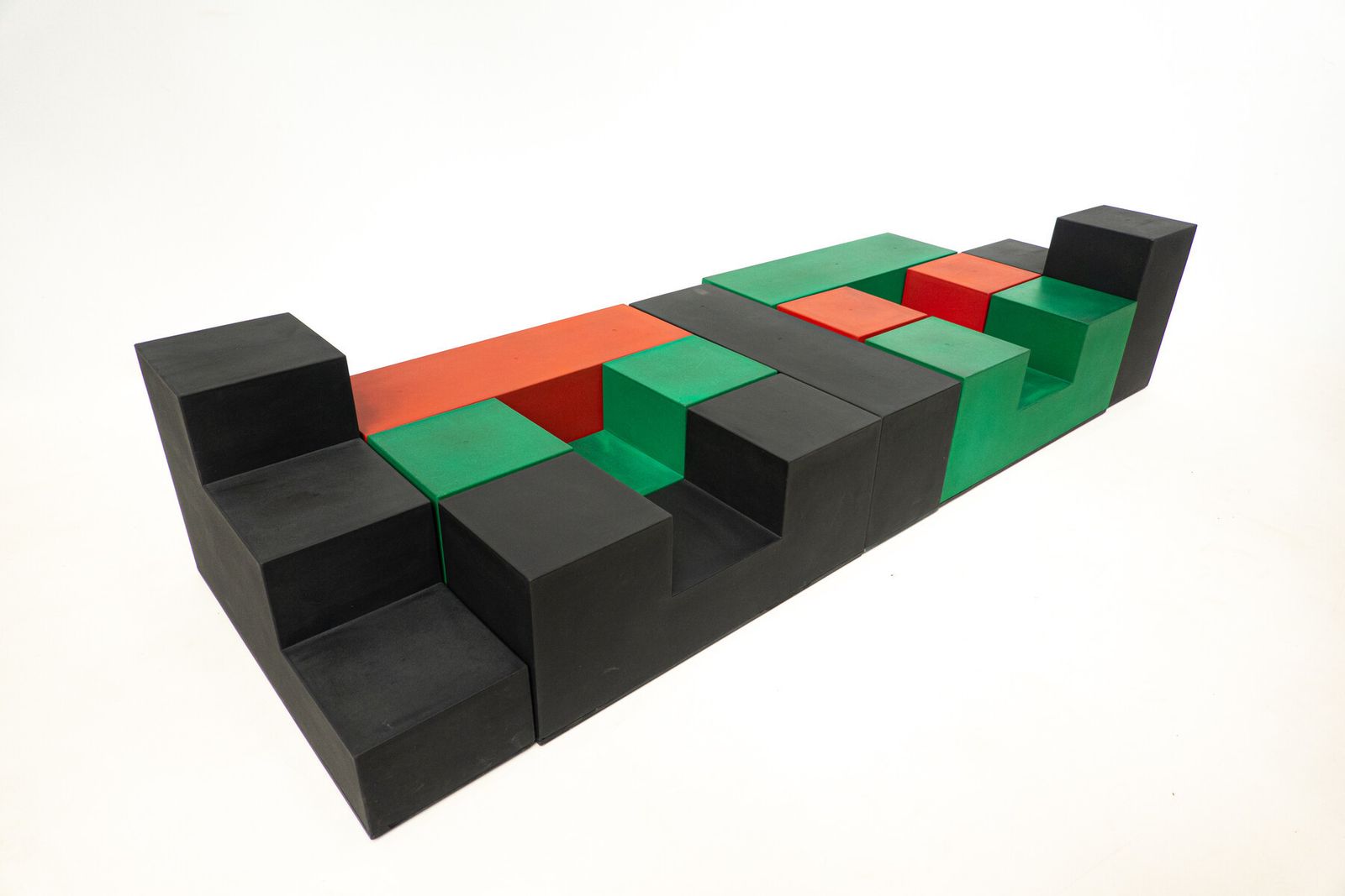 Mid Century Modern Set Of 9 "Gli Scacchi" Pieces By Mario Bellini For B&B Italia photo 7560.0