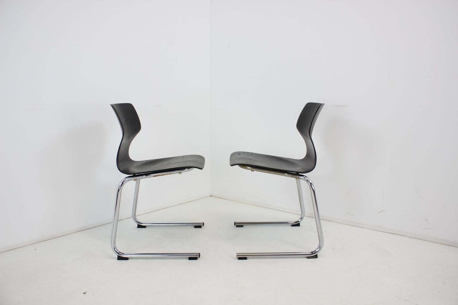 402.0 Midcentury Set Of 2 Pagwood Chairs By Flototto, 1982 photo