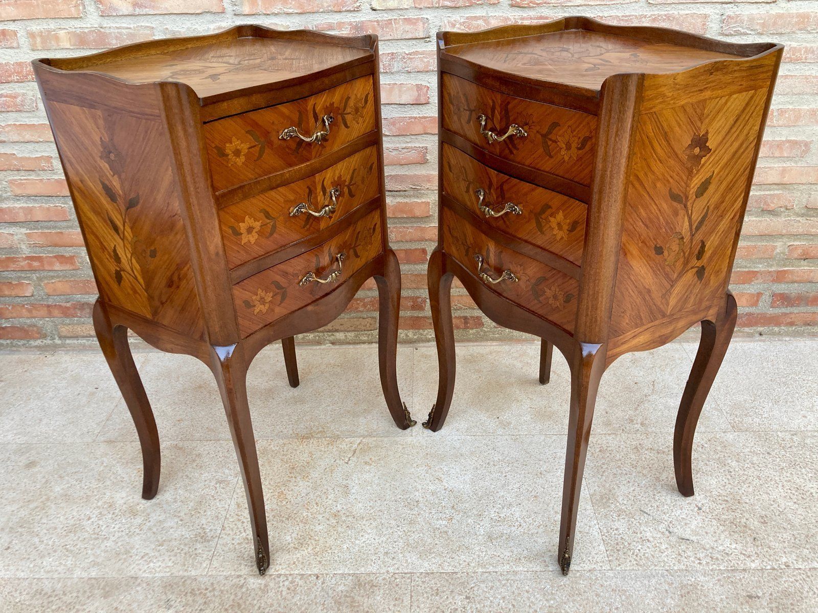 French Nightstands In Walnut With Flowers Marquetry And Bronze, 1940s, Set Of 2 photo vintage