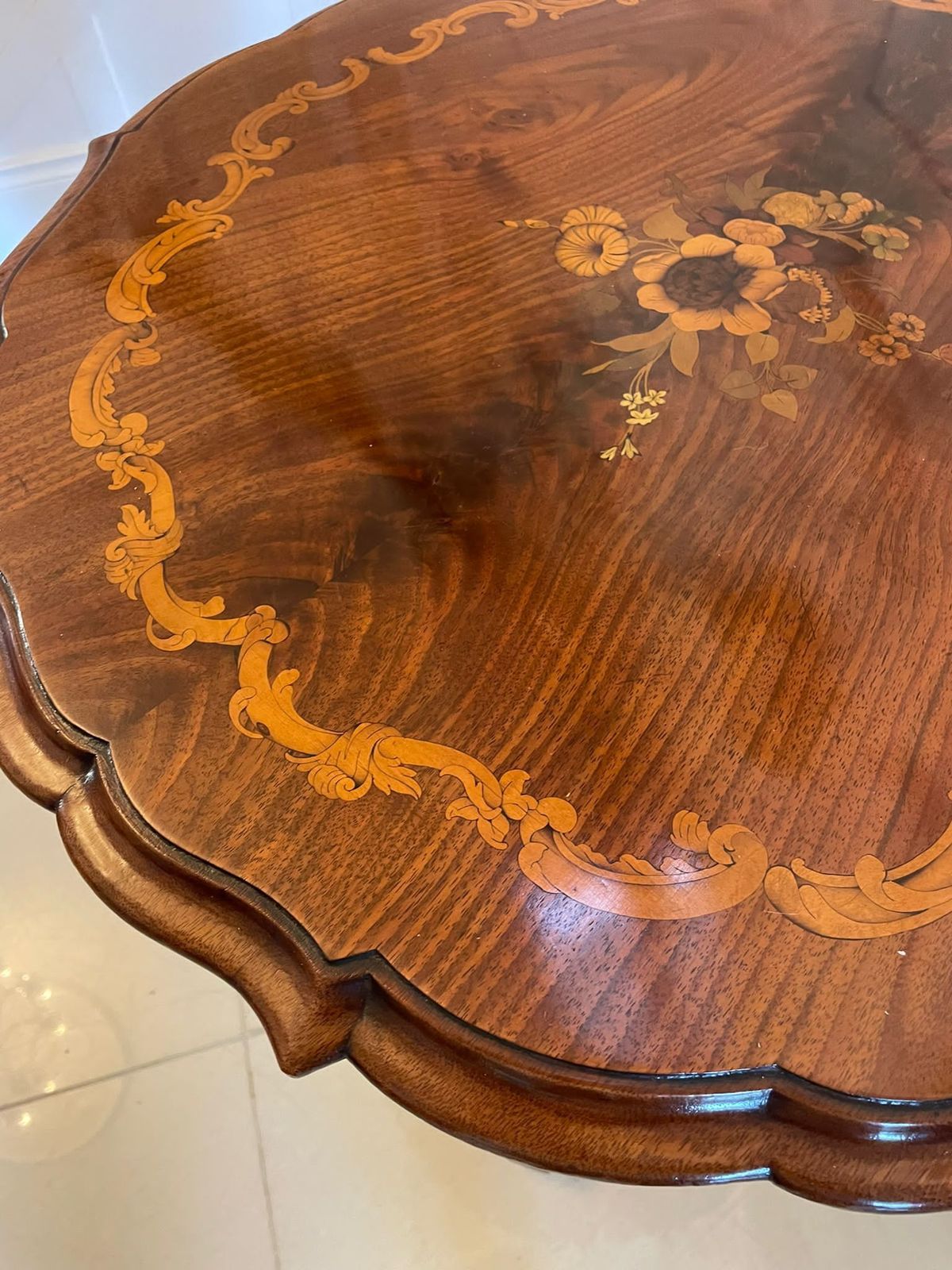 photo buy Outstanding Quality Large Antique Walnut Marquetry Inlaid Lamp Table