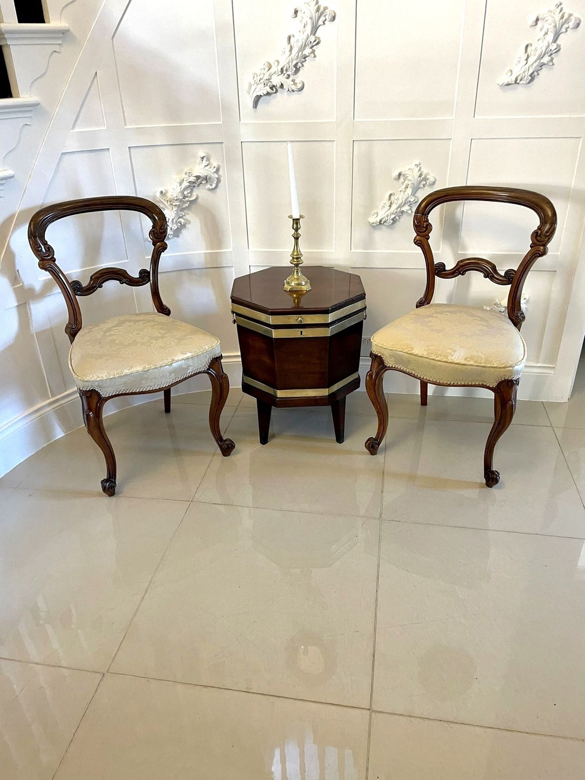 Fine Quality Set Of 4 Antique Carved Rosewood Dining Chairs photo for sale