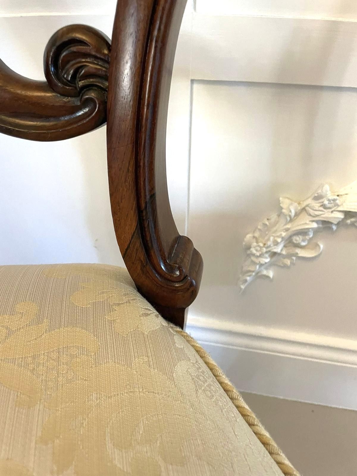 Fine Quality Set Of 4 Antique Carved Rosewood Dining Chairs photo buy