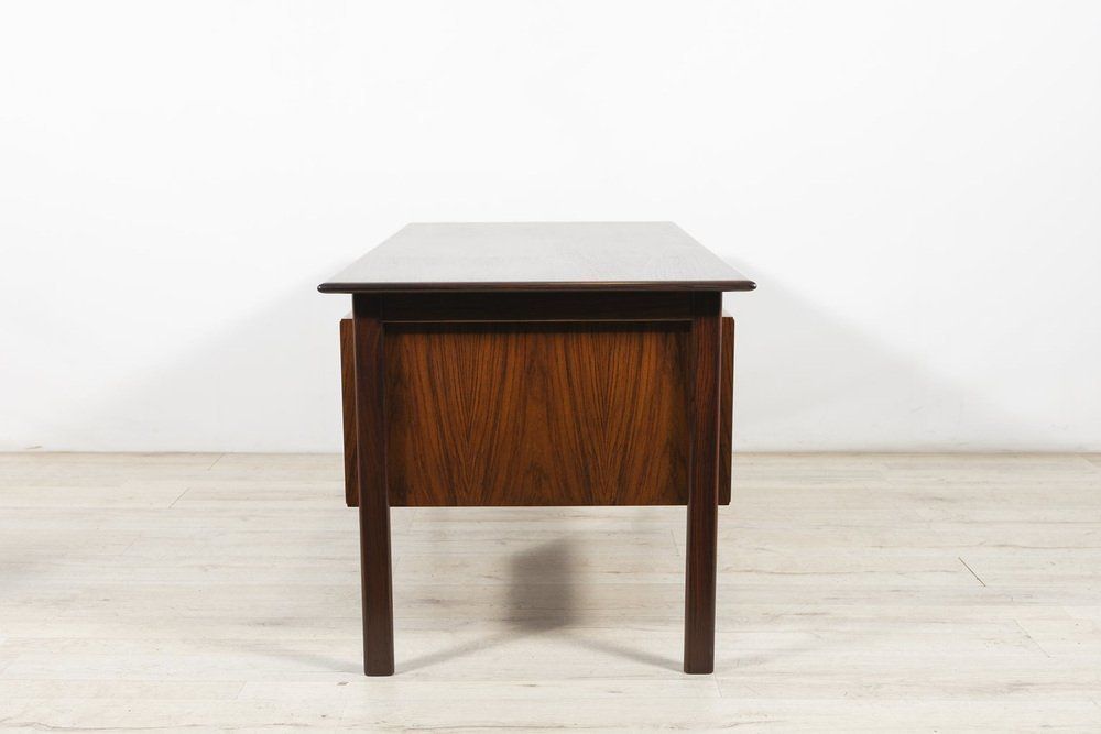 Mid Century Rosewood Desk By Willy Sigh For H. Sigh And Søn 1960s photo 2650.0