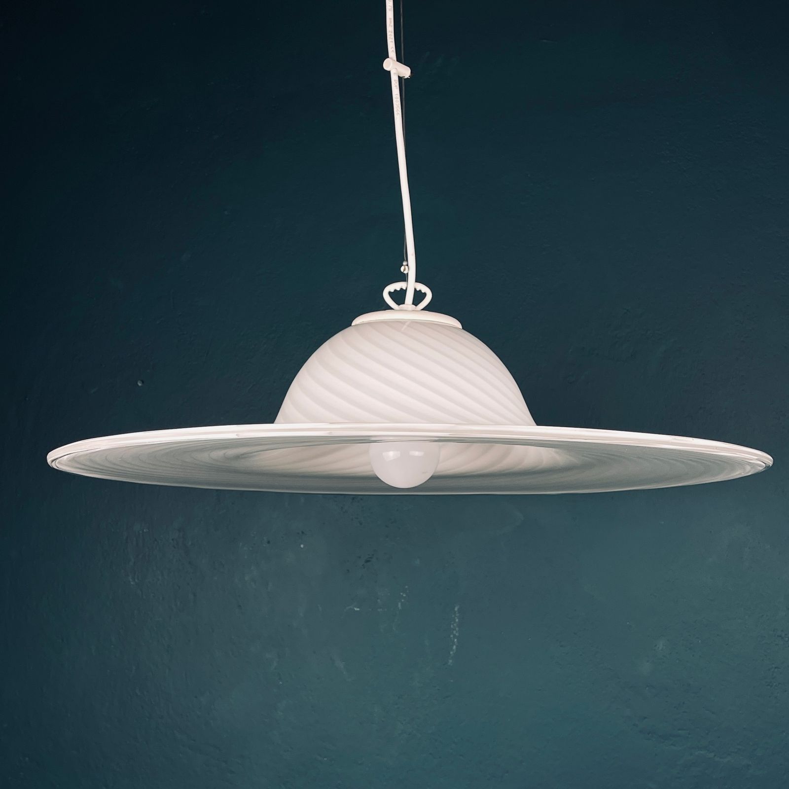 photo furniture Classic Swirl Murano Glass Pendant Lamp Vetri Murano Italy 1970s