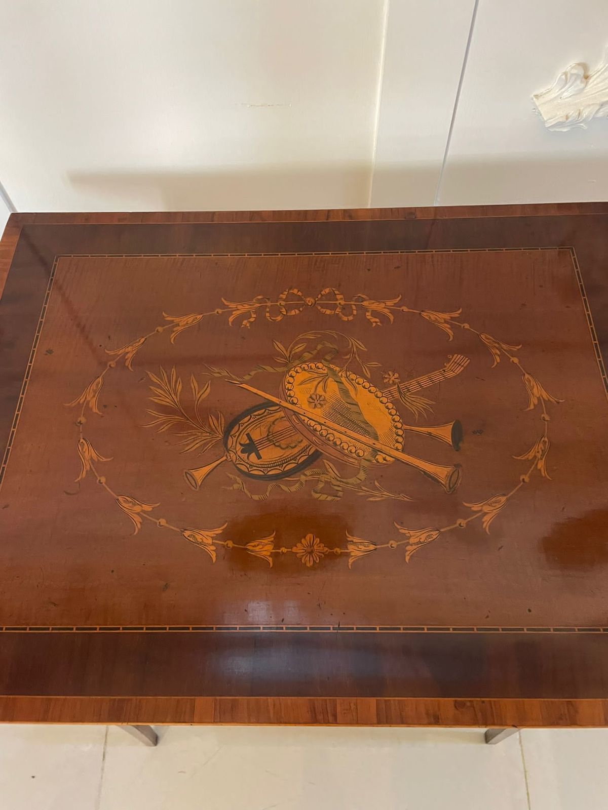 Fine Quality Antique Mahogany Inlaid Lamp Table photo vintage