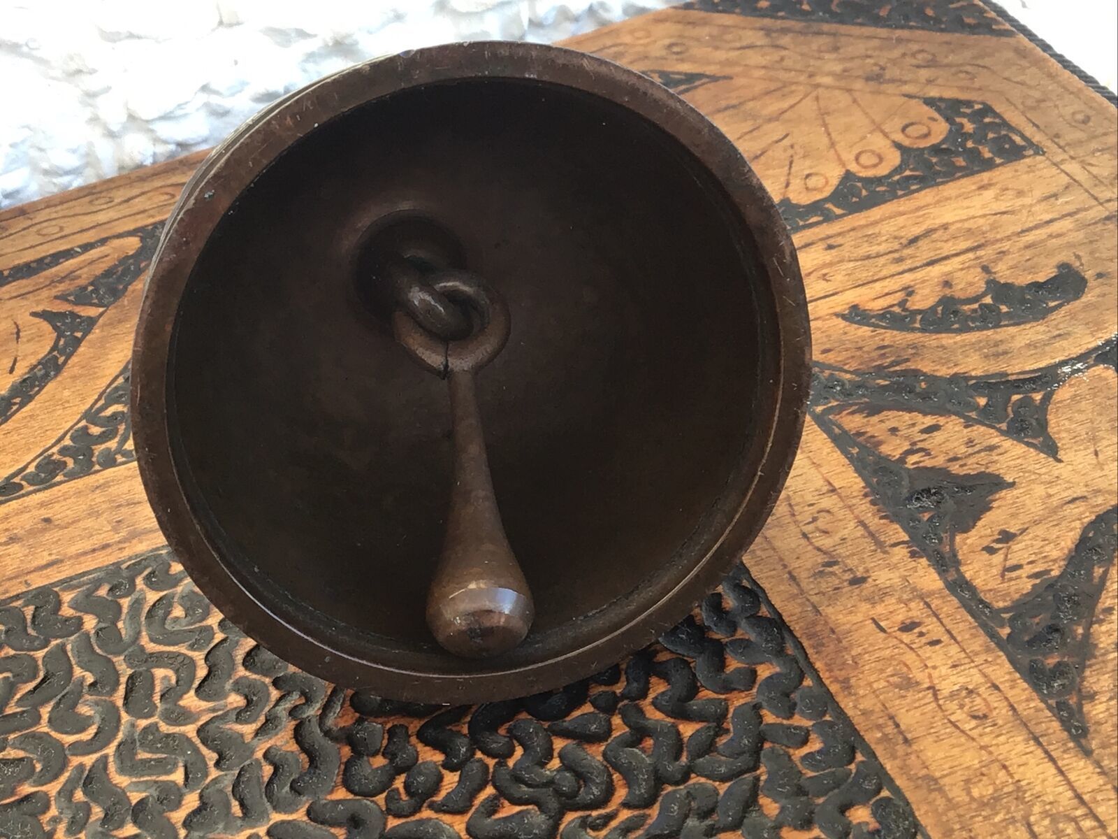 Home Decor Antique European Bronzed? Copper Apostle Bell. Natural Scenes. photo