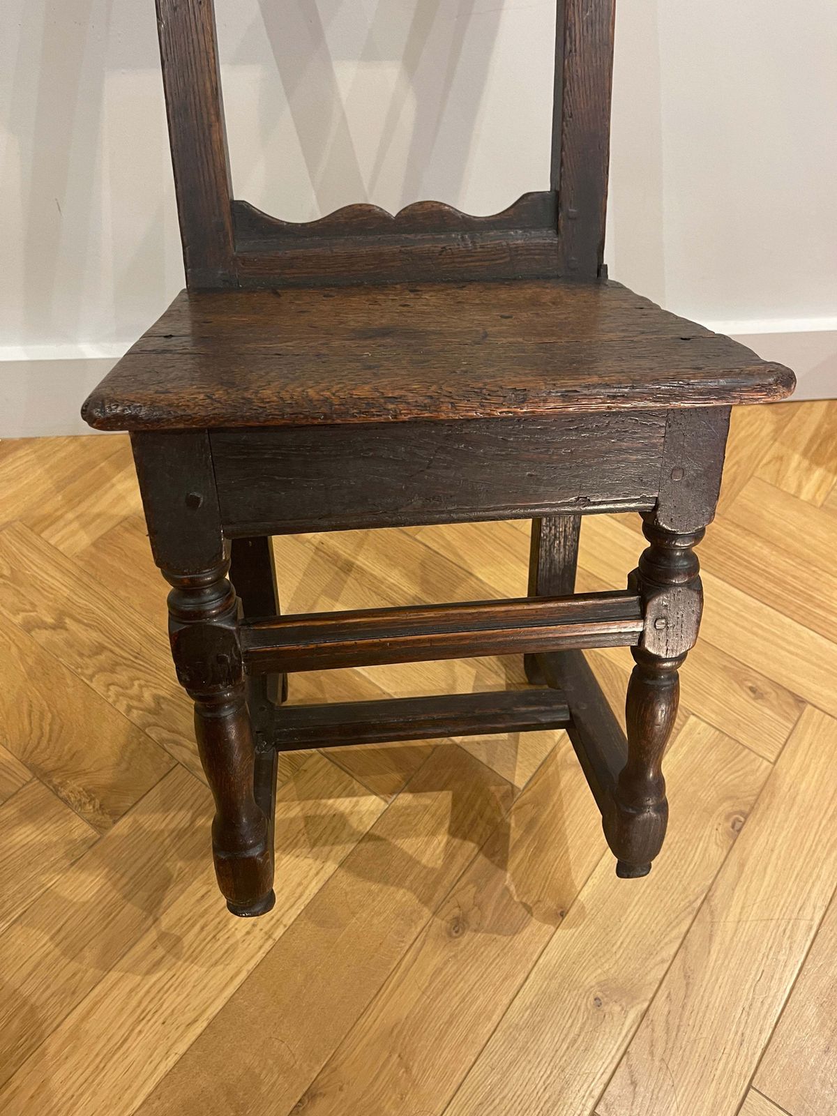 photo furniture Rare 17th Century Oak Nuns Bench Seat Chair Circa 1600