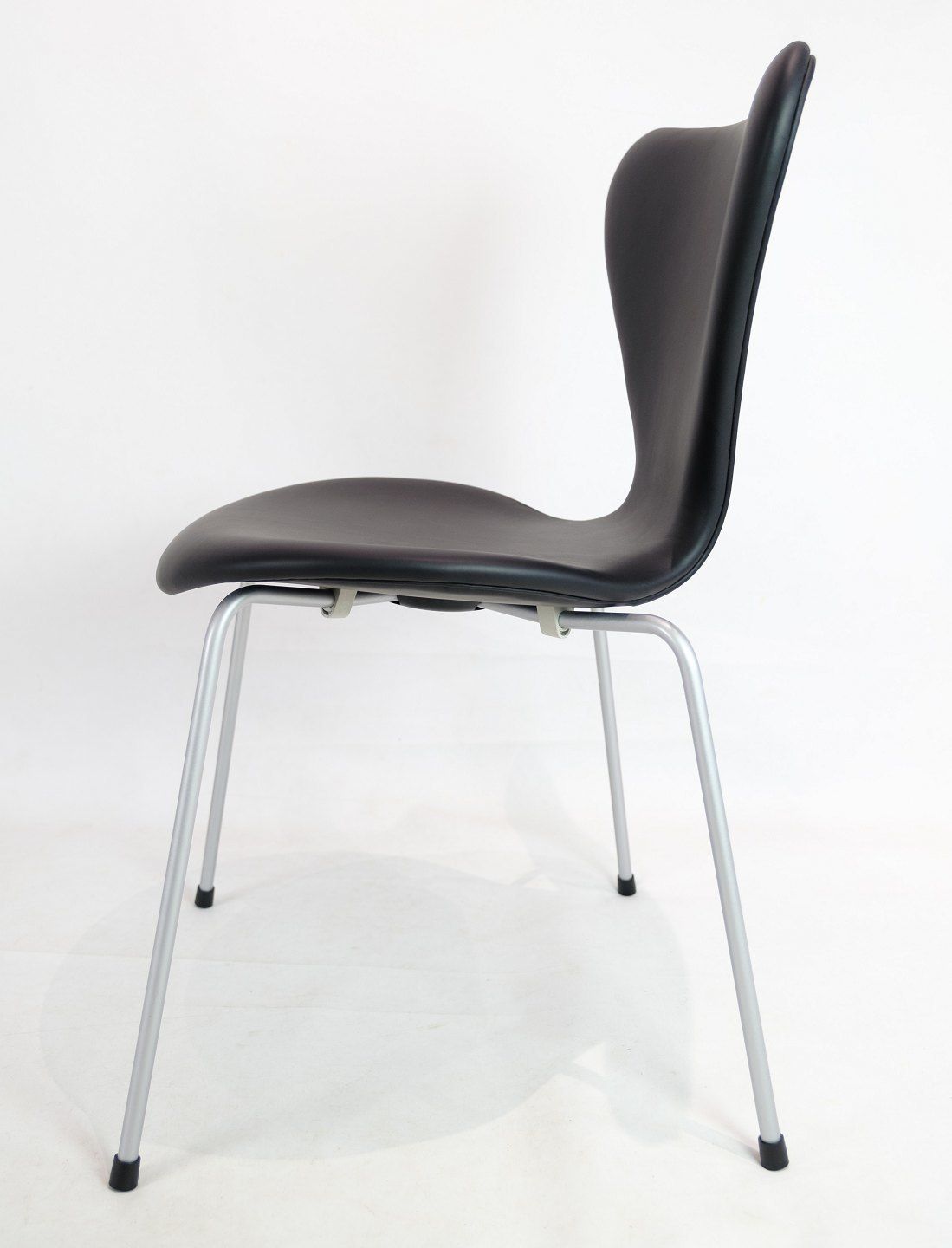 Set Of Six Seven Chairs, Model 3107 By Arne Jacobsen For Fritz Hansen From 1967s photo Furniture