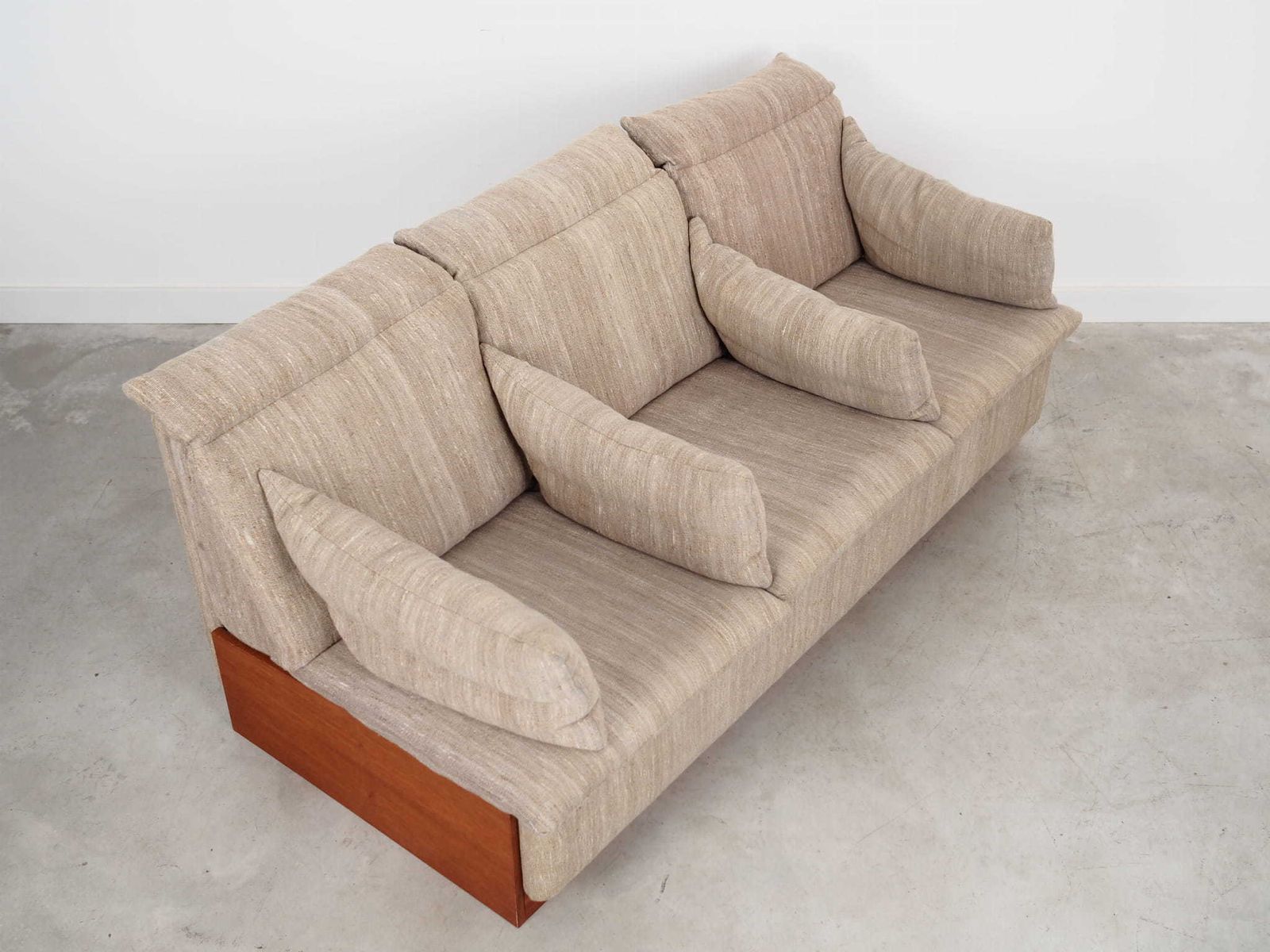 Teak Sofa, Danish Design, 1970s, Production: Denmark photo vinterior
