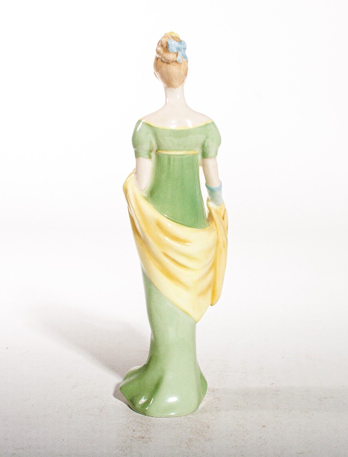 Royal Doulton Ladies Figure Lorna Uk Made photo for sale