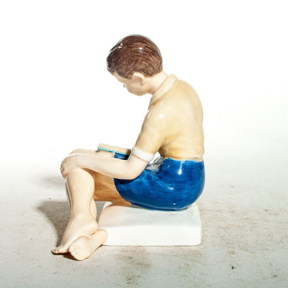 Royal Doulton Character Figure 'Treasure Island' Hn2243 Made In England photo furniture