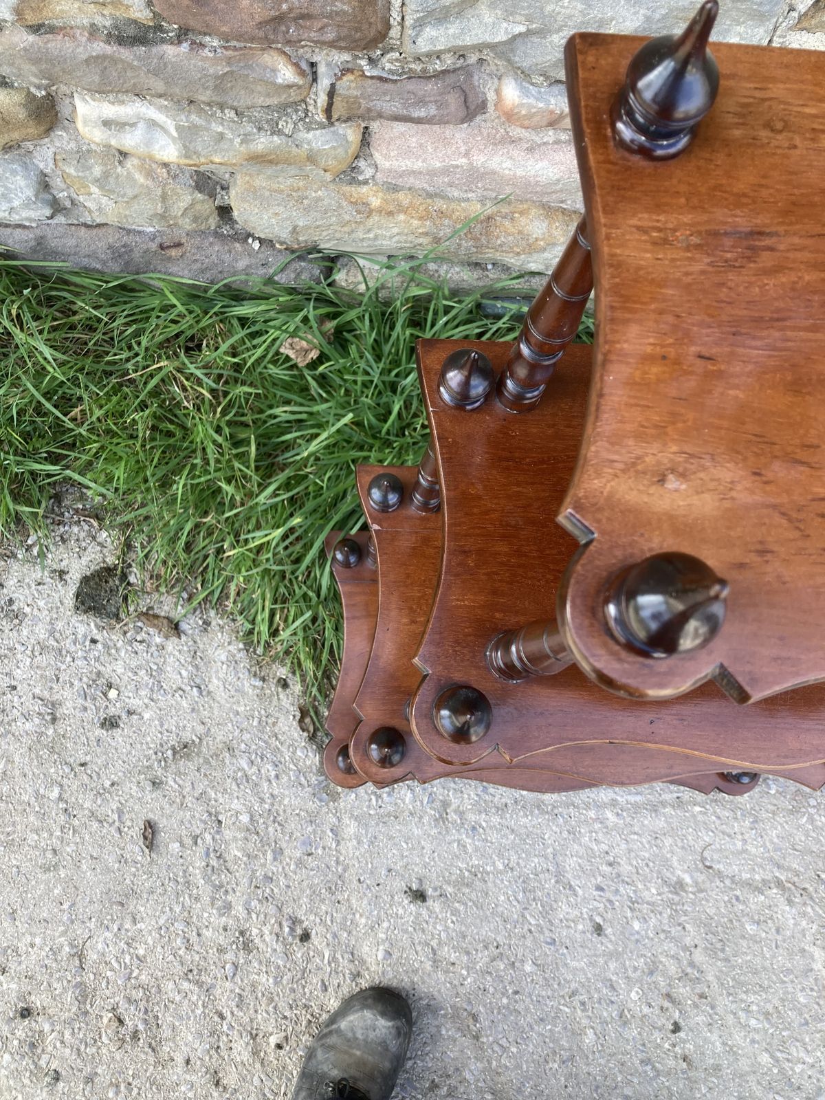 photo furniture Victorian Walnut Wot Not