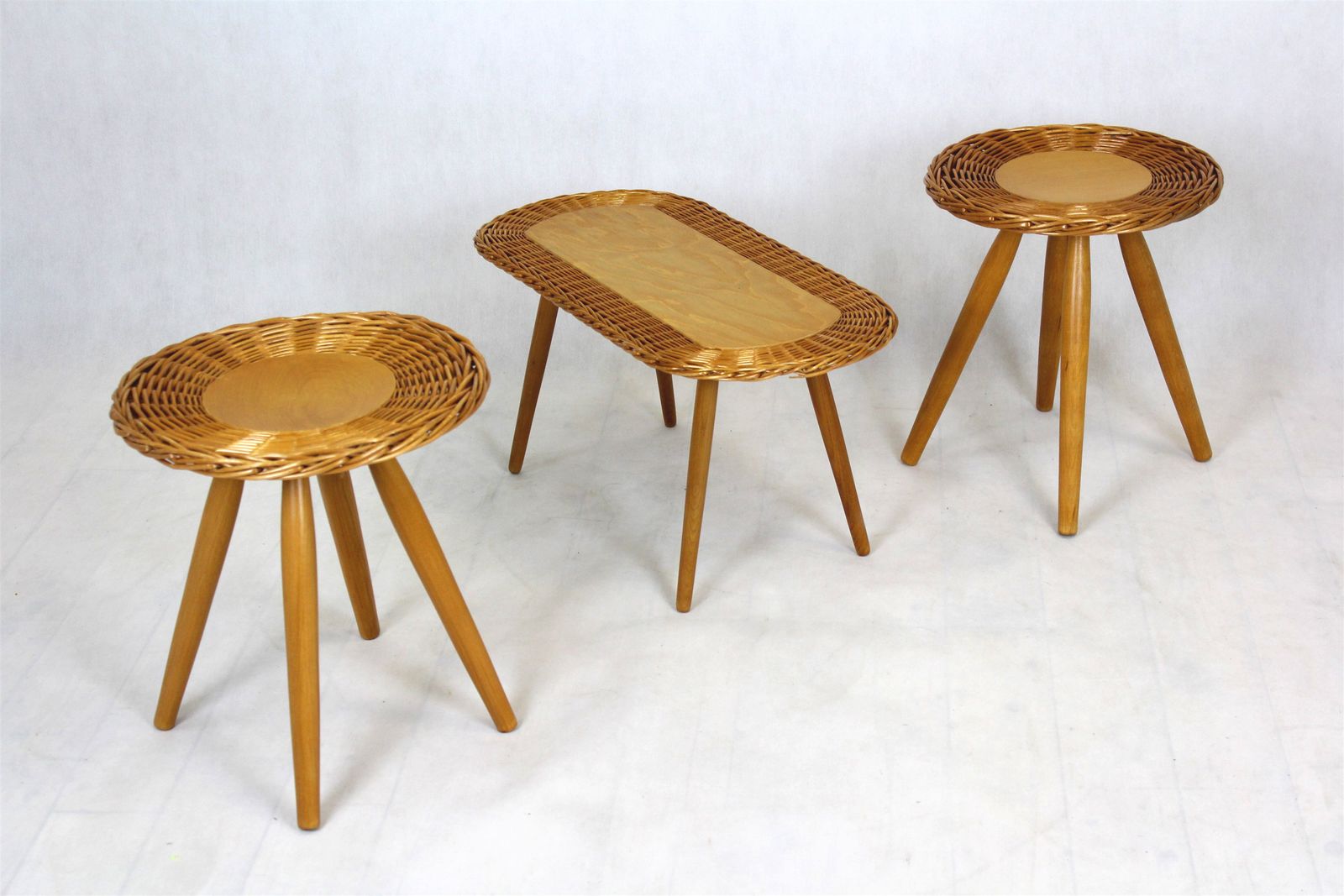 Mid Century Rattan Stools By Jan Kalous For úluv, Czechoslovakia, 1960s, Set Of 3